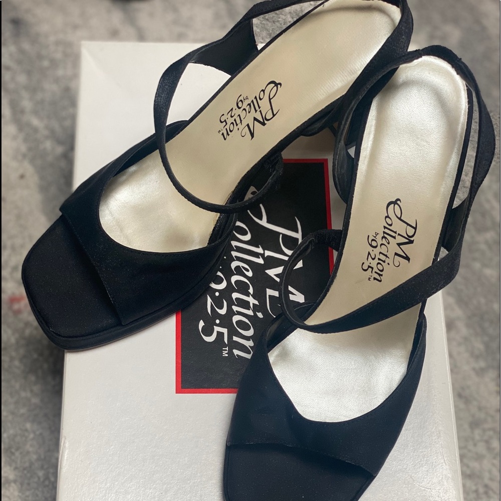 Black evening shoe